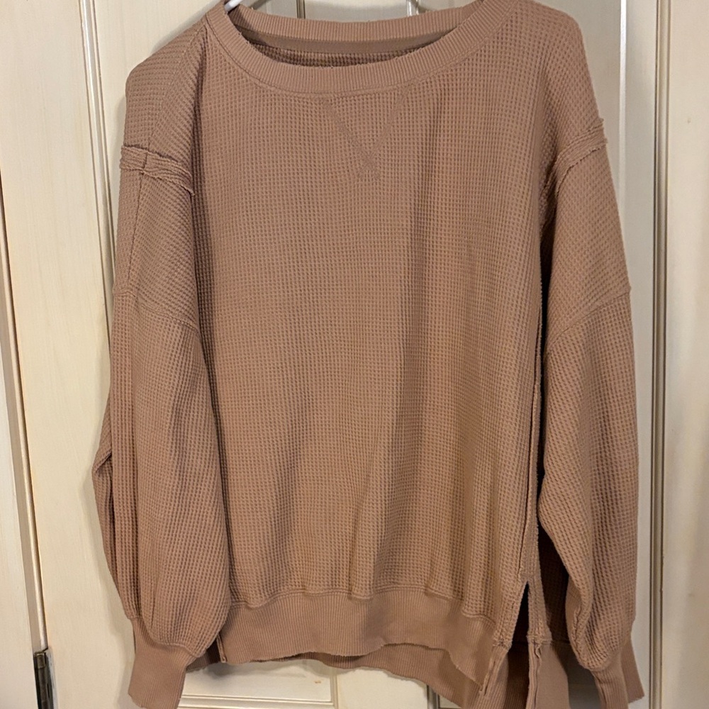 Chic Off-the-Shoulder Sweater in Warm Tan